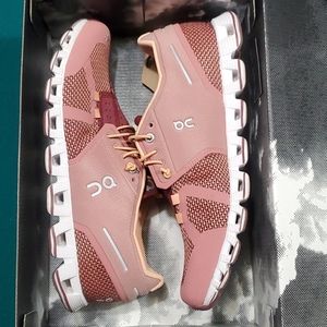 On Running Cloud Running Shoes